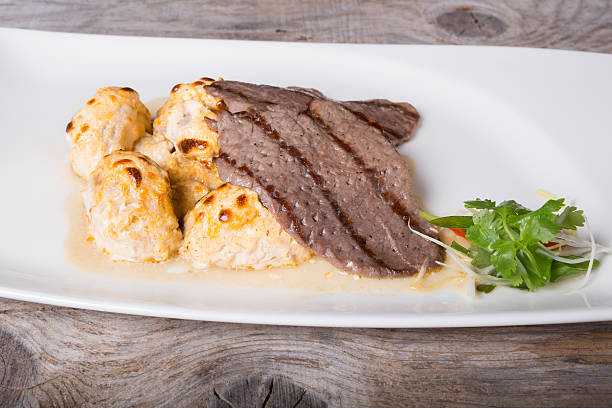 istock Grilled beef steak with mushrooms 546190002