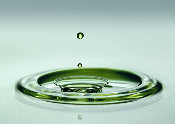 Splash of olive oil captured in time