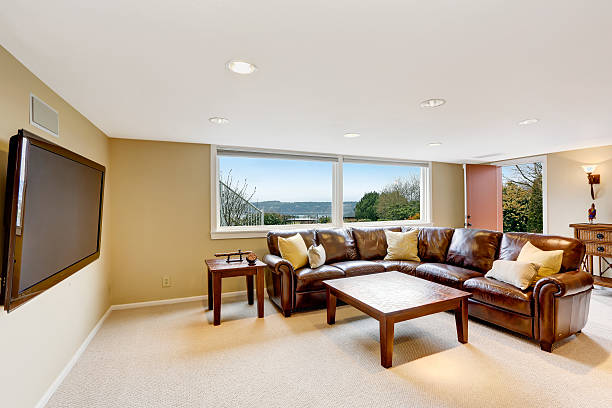 istock Large beige living room with leather sofa 546198958