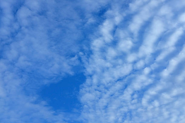 istock Blue sky with cloud in sunny day 546200138