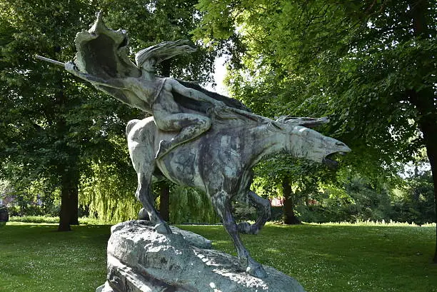 the statue of the valkyrie