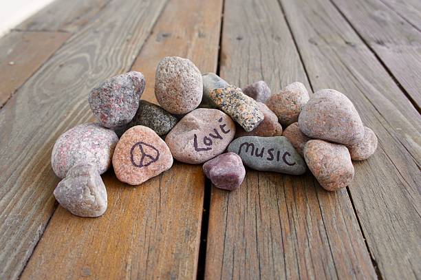 istock Peace, Love & Music on Rocks 546451122