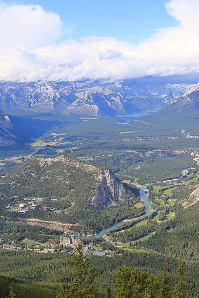 istock Canadian Rocky Mountain Parks 546763658