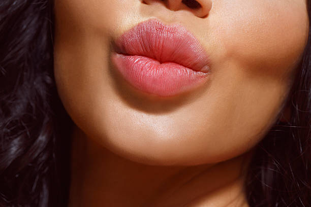 красивые губы крупным планом портрет красоты природы - sexy lips стоковые фото и изображения