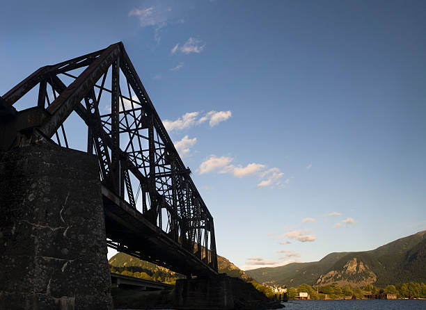 istock Railroad Bridge on the Columbia River 547010978