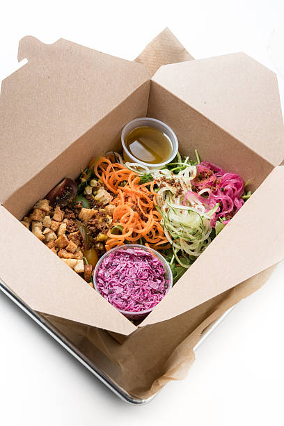 istock Shredded Vegetables Salad to go 547027898