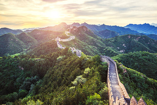 istock Great Wall of China 547043094
