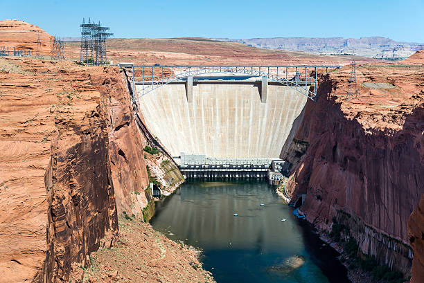 istock Glen Canyon Dam near Page, Arizona 547124002