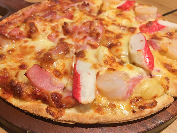 istock pizza sea food 547130256