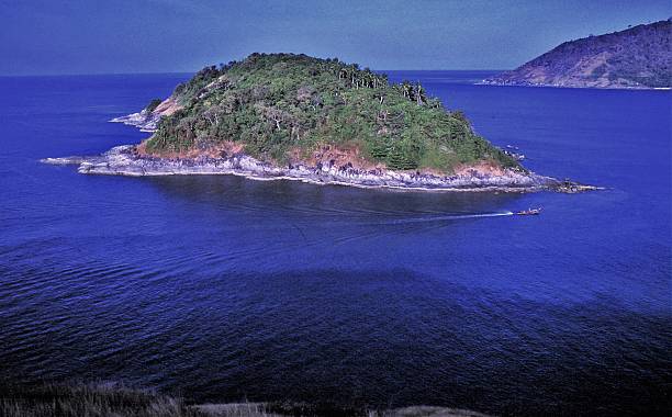 istock Nai Harn Beach, Turtle Island 547204506