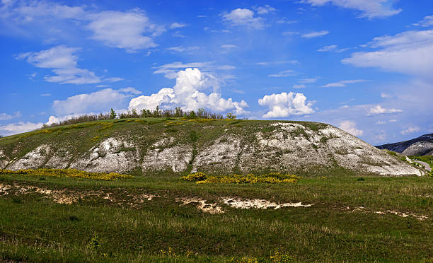 istock Panoramic views of the chalk hills in  Don River valley. 547225196