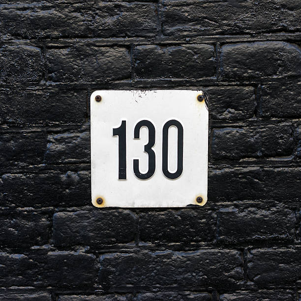 hausnummer 130 - number 3 number plate metal stock-fotos und bilder