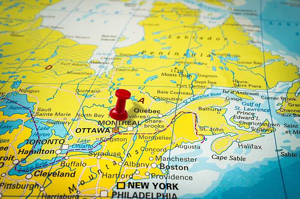 istock Red thumbtack in a map, pushpin pointing at Ottawa 547246492