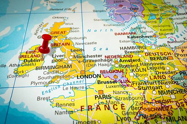 istock Red thumbtack in a map, pushpin pointing at Dublin 547404116