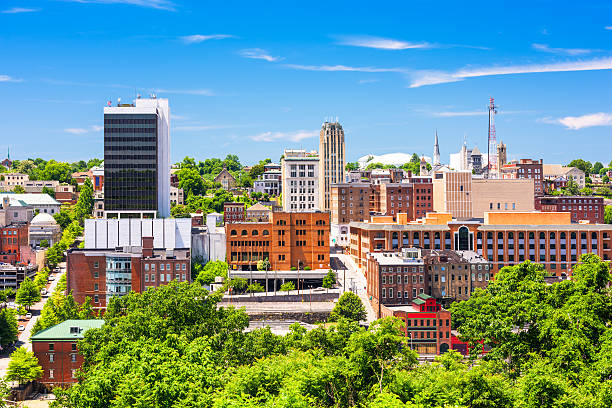 istock Lynchburg, Virginia Skyline 547404578