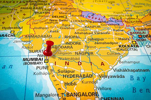 istock Red thumbtack in a map, pushpin pointing at Mumbai 547404922