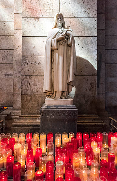 istock Virgin Mary's Statue in Sacre-Coeur Basilica, Paris 547422960