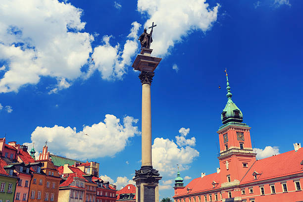 istock Old town Warsaw with King Zygamunt Column 547424602