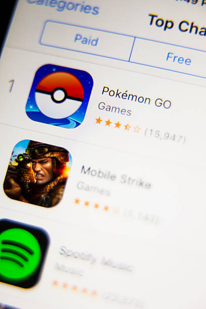 icône pokemon go app store sur iphone - store application software iphone mobile phone photos et images de collection