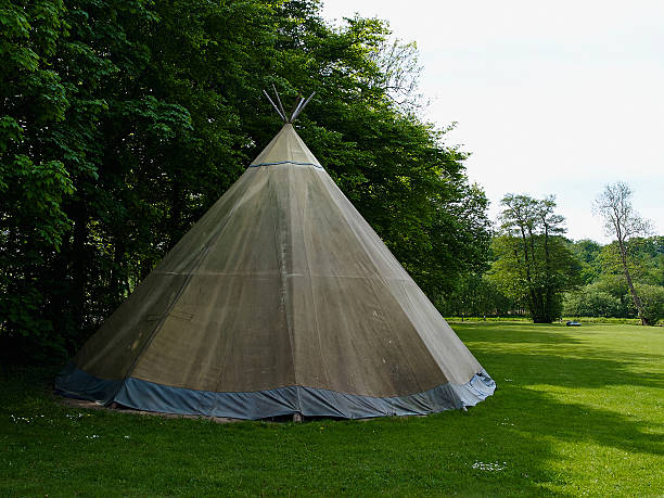 istock Native American Indian Tipi Tepee Wigwam 547441830