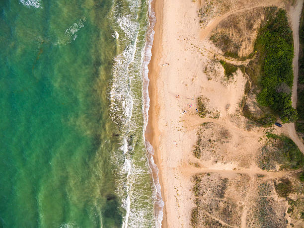 vista aérea da costa - africa south beach landscape - fotografias e filmes do acervo