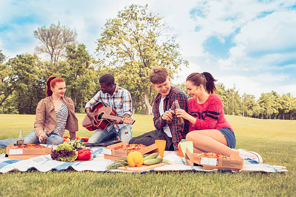 istock Best friends on picnic 547510758