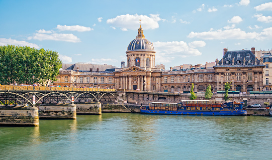 Institute de France and Pont des Arts, Paris