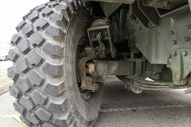 istock Front of heavy duty truck 547540212