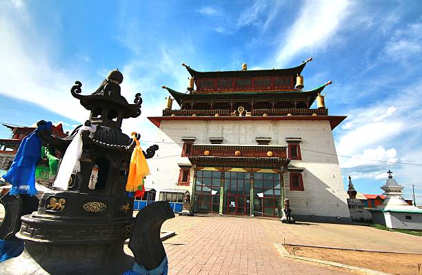 istock The Gandantegchinlen Monastery at Ulaanbaatar, Mongolia 564564632