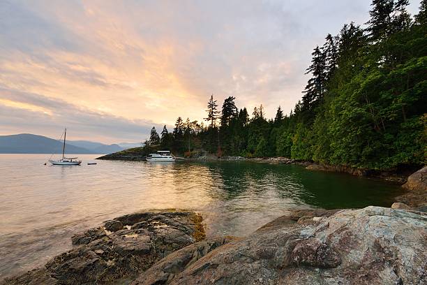 istock Kelvin Grove Beach - Lions Bay, BC 564567284