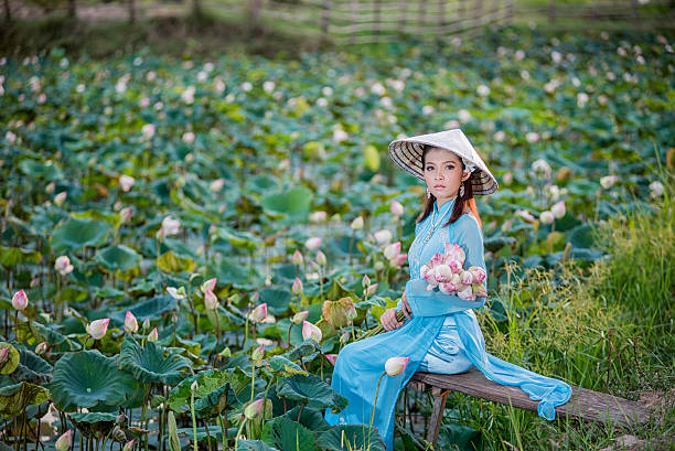 istock Stylish young Vietnamese woman 564567464