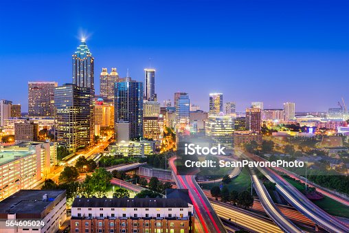 istock Atlanta, Georgia Skyline 564605024