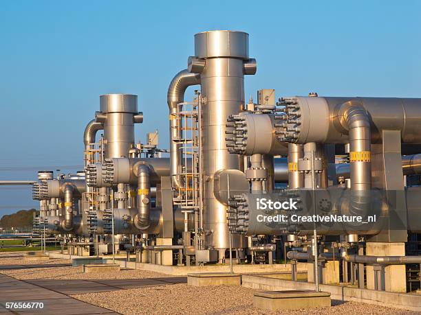 Natural Gas Processing Site Stock Photo - Download Image Now - Built Structure, Business Finance and Industry, Chemical Plant