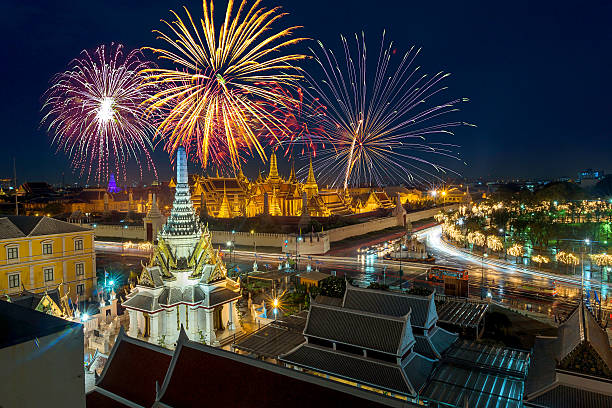 istock Grand palace with fire work at twilight,Bangkok fire work 576603778