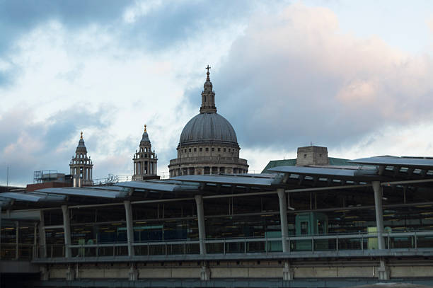 istock Saint Paul from Blackfriars Bridge - London 576606020