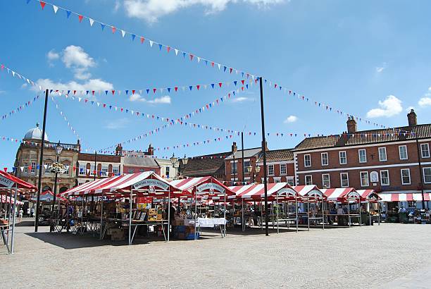 Newark-on-Trent Market A photograph of Newark Market, Nottingham, UK. market square stock pictures, royalty-free photos & images