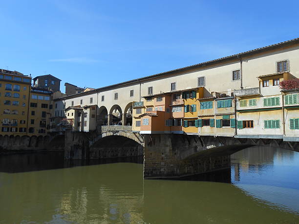istock ARNO AND PONTE VECCHIO, FLORENCE, ITALY 576752550