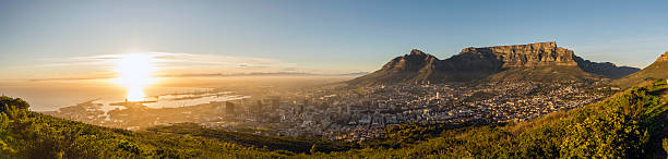 istock Cape Town Winter Sunrise 576933568