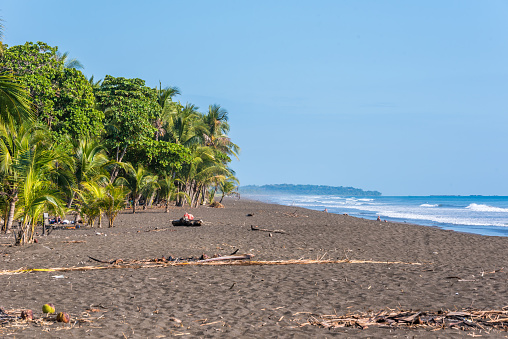 Playa hermosa en Costa Rica - pacific coast photo