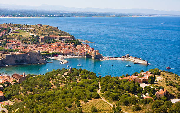 Collioure harbour, Languedoc-Roussillon, France Collioure harbour, Languedoc-Roussillon, France, french catalan coast collioure stock pictures, royalty-free photos & images
