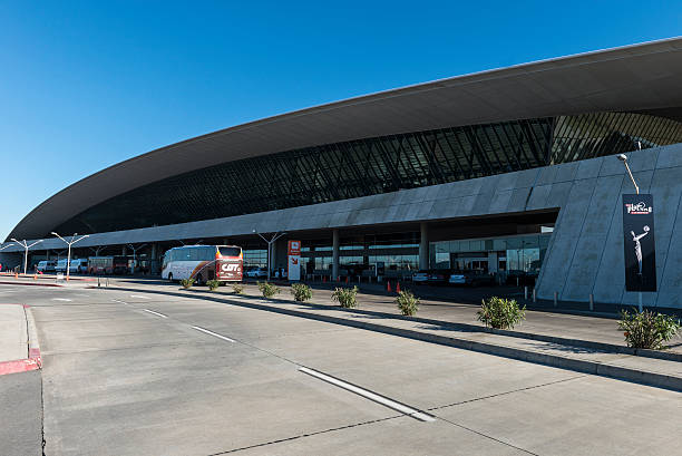 aeroporto internacional de carrasco - uruguai - uruguay montevideo facade built structure - fotografias e filmes do acervo