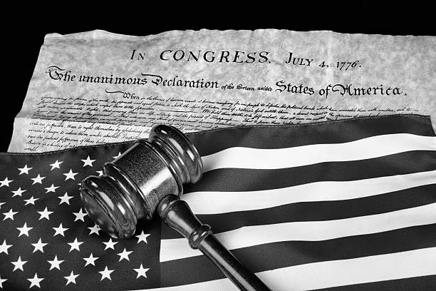 justice américaine pour tous. - us constitution patriotism fourth of july american revolution photos et images de collection