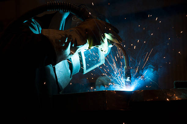 istock spawacz welder spawanie welding industry 577349634
