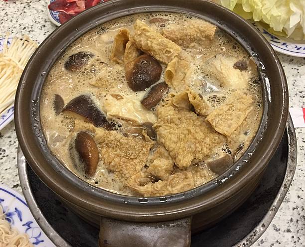 istock Taiwanese roasted duck hot pot 577615466