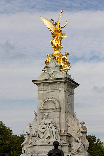 istock Queen Victoria Memorial in Buckingham Palace 577621936