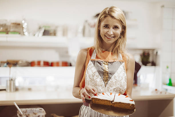 istock Small business - pastry shop 577629244