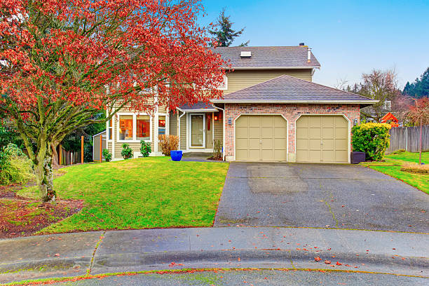 istock Classic American two story house with brick trim 577932660