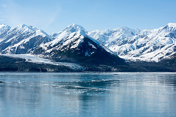 istock Snowcapped mountains on the ocean 577971838