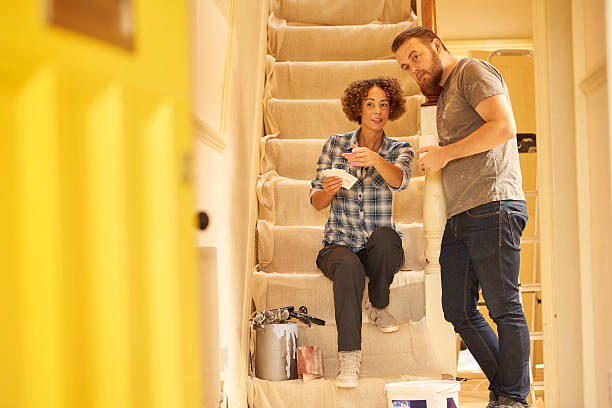 istock choosing paint in their new home 577973436