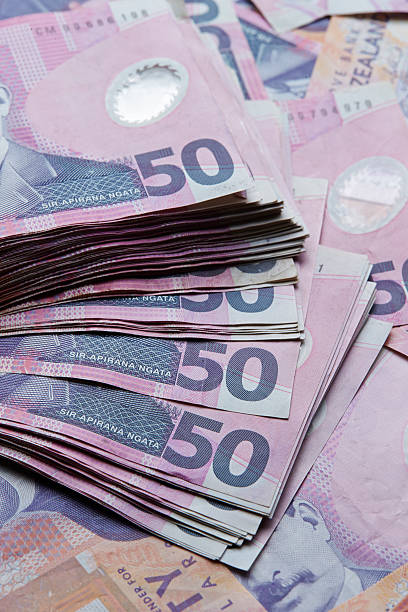 istock New Zealand bills 577976746
